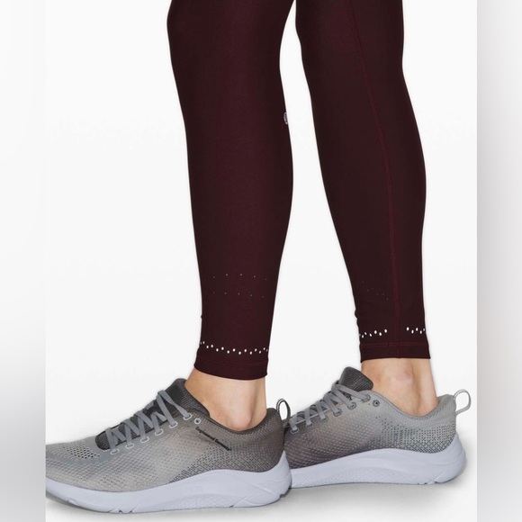 🦄🍋 Lululemon Zoned In Tight *27” - Picture 5 of 10